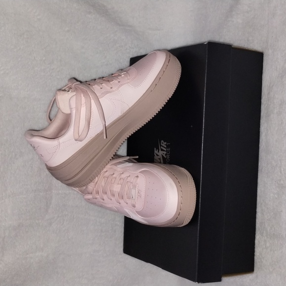 Nike Shoes - Nike Air Force Ones Lows